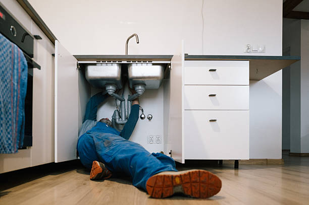 Professional Drain Cleaning technician working in Saint Hedwig, TX